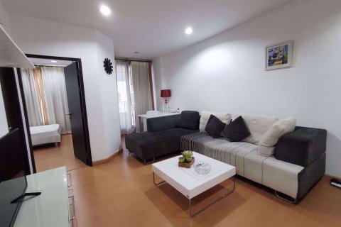 Off-Plan The Address Sukhumvit 42 in Bangkok, Thailand № 43238 - Foto 2