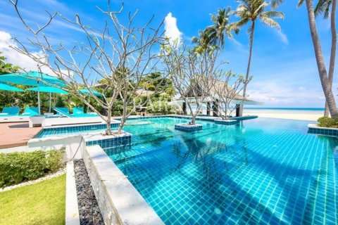 Maison à Ko Samui, Thaïlande 5 chambres № 107879