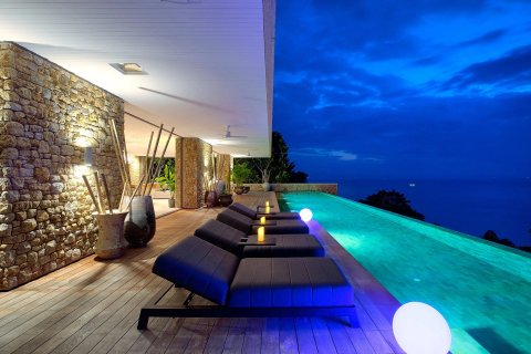Haus in Ko Samui, Thailand 4 Schlafzimmer № 107881 - Foto 15