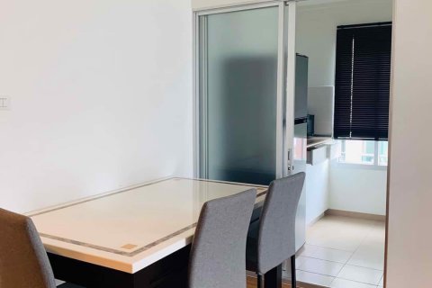 Condominio de 3 dormitorios en Yan Nawa, Bangkok, Tailandia № 85157 - foto 3