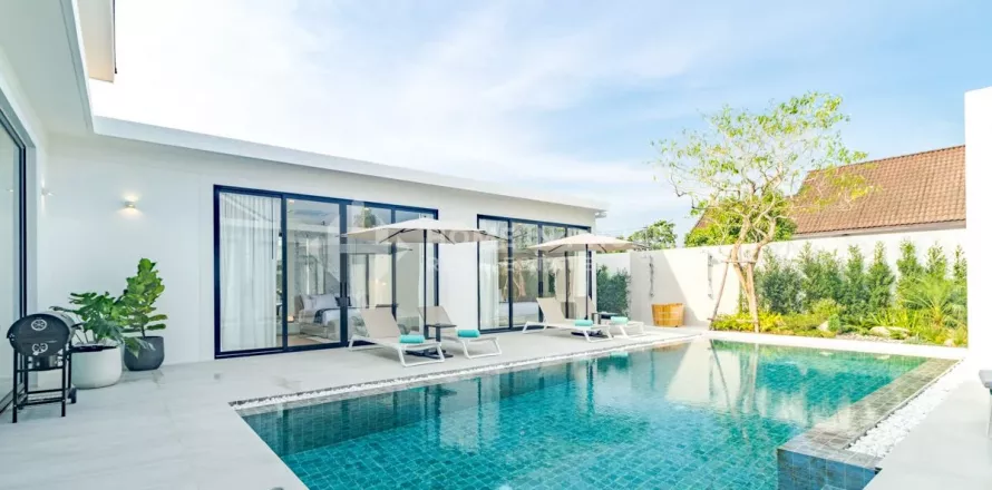 Maison à Phuket, Thaïlande 5 chambres № 132036