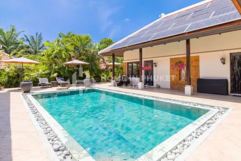 House in Phuket, Thailand 3 bedrooms № 132034 - photo 2