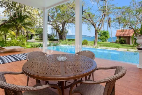 Condominio de 3 dormitorios en Rawai, Tailandia № 132033