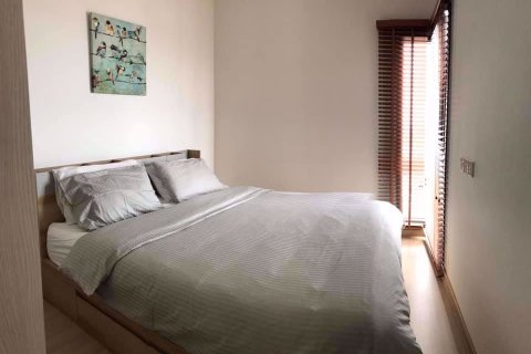 Condominio de 3 dormitorios en Phra Khanong, Bangkok, Tailandia № 76033 - foto 3