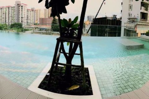Condominio de 3 dormitorios en Phra Khanong, Bangkok, Tailandia № 76033 - foto 5
