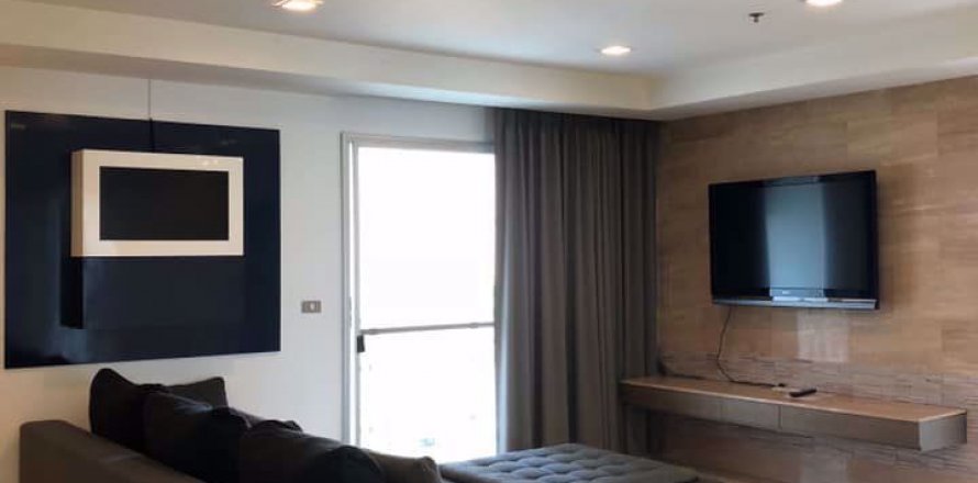Condominio de 3 dormitorios en Khlong Toei, Bangkok, Tailandia № 76032