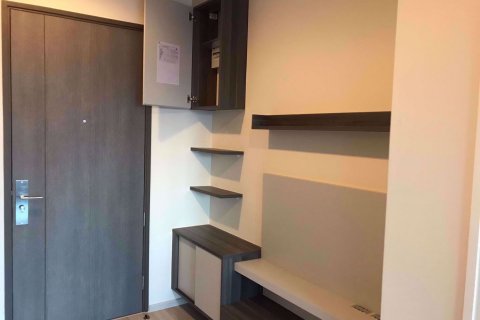 Eigentumswohnung in Huai Khwang, Bangkok, Thailand, 1 Schlafzimmer  № 76034 - Foto 3
