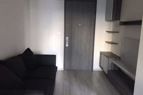 Eigentumswohnung in Huai Khwang, Bangkok, Thailand, 1 Schlafzimmer  № 76034 - Foto 2