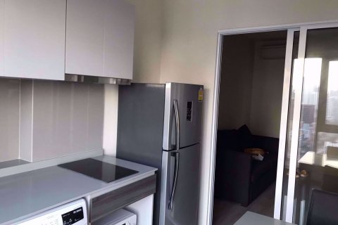 Eigentumswohnung in Huai Khwang, Bangkok, Thailand, 1 Schlafzimmer  № 76034 - Foto 8