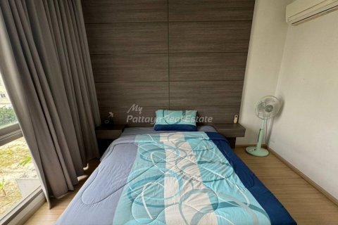 Condominio de 2 dormitorios en Bang Lamung, Tailandia № 106918 - foto 11