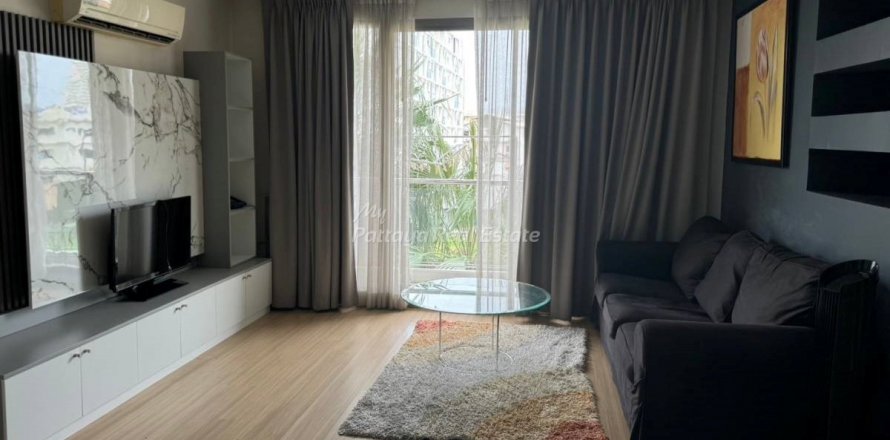Condominio de 2 dormitorios en Bang Lamung, Tailandia № 106918