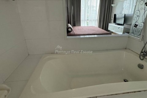 Condominio de 2 dormitorios en Bang Lamung, Tailandia № 106918 - foto 6