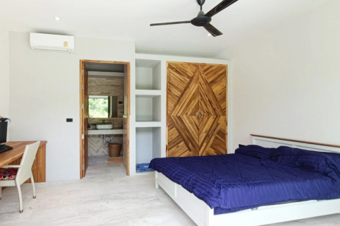 Chalet de 3 dormitorios en Ko Samui, Tailandia № 123792 - foto 18