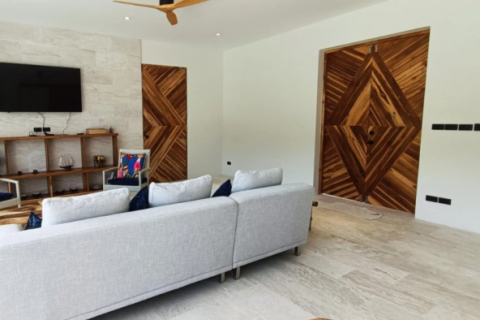Chalet de 3 dormitorios en Ko Samui, Tailandia № 123792 - foto 15