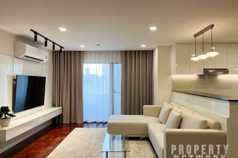 Condo in Watthana, Bangkok, Thailand, 3 bedrooms  № 123789