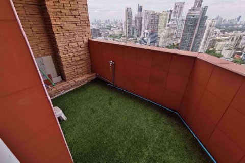 Condominio de 3 dormitorios en Khlong Toei, Bangkok, Tailandia № 77120 - foto 13
