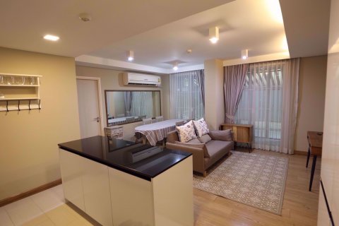 Condominio de 2 dormitorios en Watthana, Bangkok, Tailandia № 77208 - foto 3
