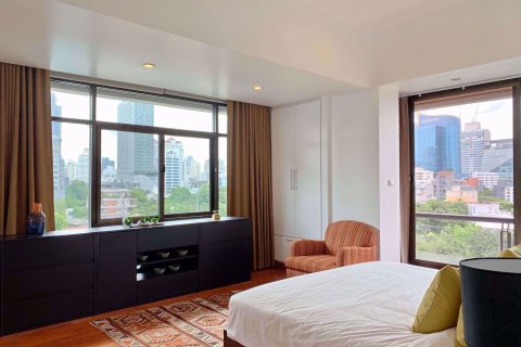 Condominio de 4 dormitorios en Watthana, Bangkok, Tailandia № 77207 - foto 18