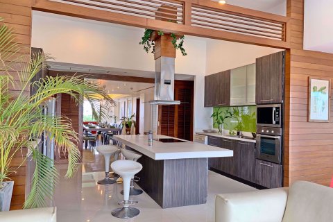 Condominio de 4 dormitorios en Watthana, Bangkok, Tailandia № 77207 - foto 7