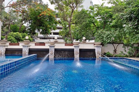 Condominio de 4 dormitorios en Watthana, Bangkok, Tailandia № 77207 - foto 24