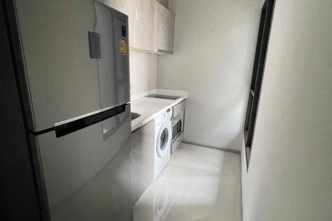Condominio de 2 dormitorios en Ratchathewi, Bangkok, Tailandia № 80566 - foto 7