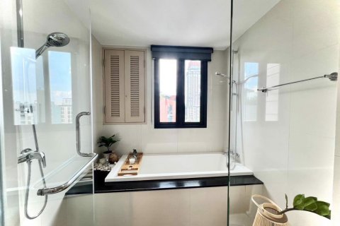 Condominio de 2 dormitorios en Watthana, Bangkok, Tailandia № 80567 - foto 15