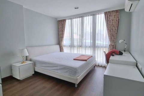 Condominio de 2 dormitorios en Watthana, Bangkok, Tailandia № 80568 - foto 4