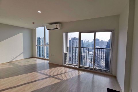 Condominio de 1 dormitorio en Huai Khwang, Bangkok, Tailandia № 76899 - foto 12
