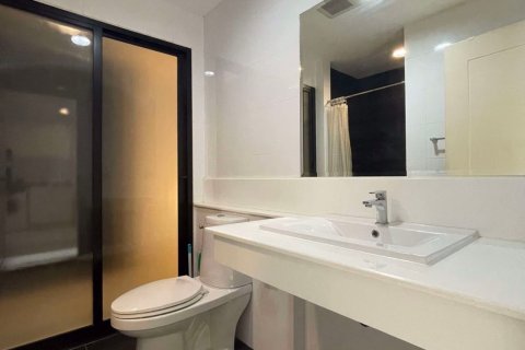 Condominio de 1 dormitorio en Watthana, Bangkok, Tailandia № 76893 - foto 14