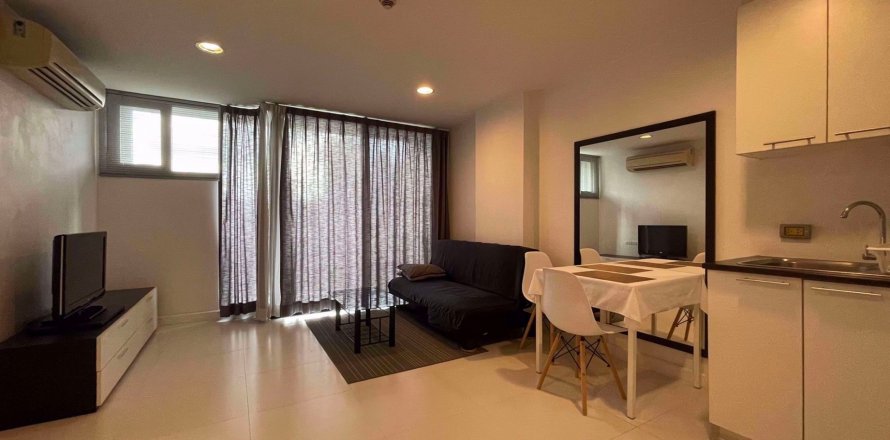 Condominio de 1 dormitorio en Watthana, Bangkok, Tailandia № 76893