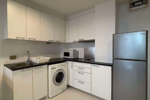 Condominio de 1 dormitorio en Watthana, Bangkok, Tailandia № 76893 - foto 4