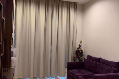 Condominio de 2 dormitorios en Huai Khwang, Bangkok, Tailandia № 76482