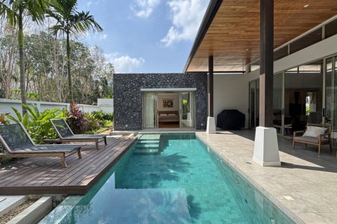 Chalet de 3 dormitorios en Phuket, Tailandia № 132558