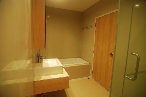Condominio de 1 dormitorio en Chatuchak, Bangkok, Tailandia № 76151 - foto 6