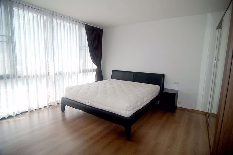 Condominio de 1 dormitorio en Chatuchak, Bangkok, Tailandia № 76151 - foto 3