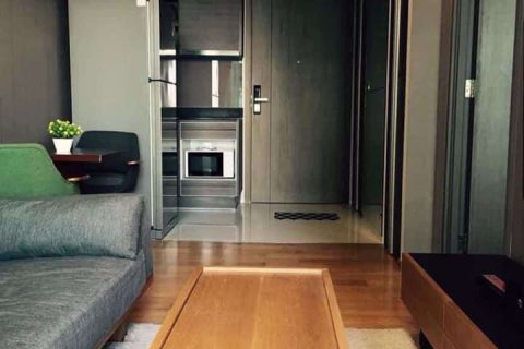 Condo in Khlong Toei, Bangkok, Thailand, 1 bedroom  № 76148 - photo 6