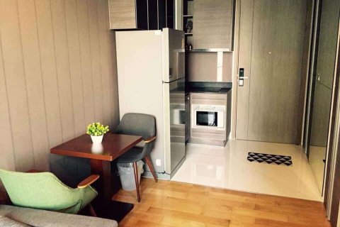 Condo in Khlong Toei, Bangkok, Thailand, 1 bedroom  № 76148 - photo 5