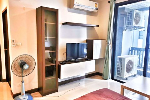 Eigentumswohnung in Watthana, Bangkok, Thailand, 1 Schlafzimmer  № 76153 - Foto 2