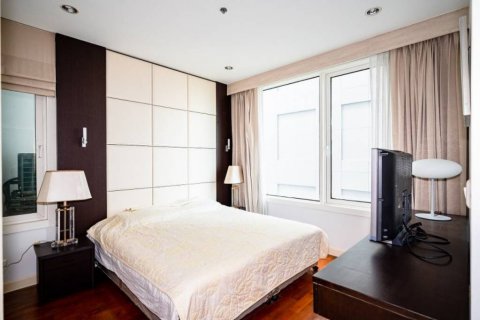 Condominio de 1 dormitorio en Khlong Toei, Bangkok, Tailandia № 132802 - foto 9