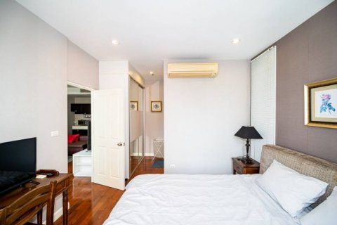 Condominio de 1 dormitorio en Khlong Toei, Bangkok, Tailandia № 132804 - foto 7