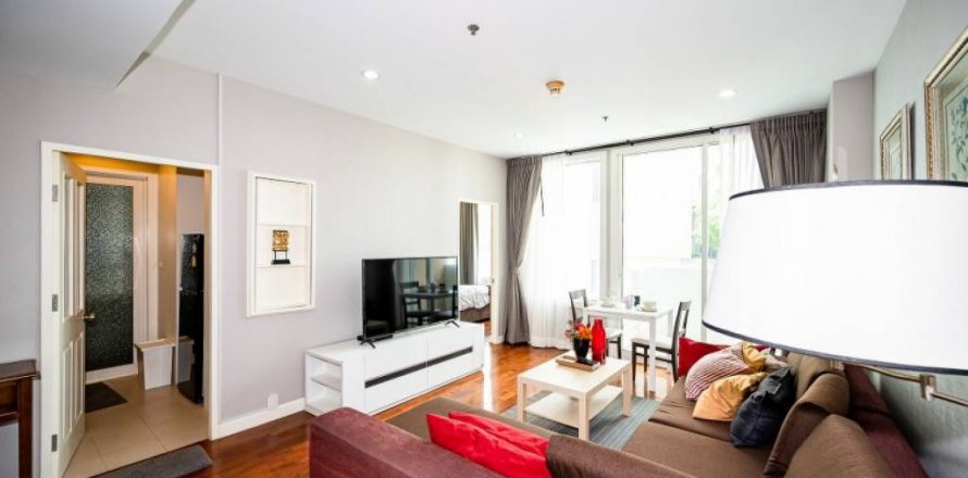 Condominio de 1 dormitorio en Khlong Toei, Bangkok, Tailandia № 132804