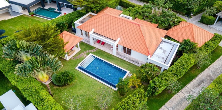 Casa de 3 dormitorios en Hua Hin, Tailandia № 125481