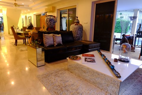 บ้านในอำเภอหัวหิน, ประเทศไทย 6 ห้องนอน № 125476 - รูปถ่าย 15