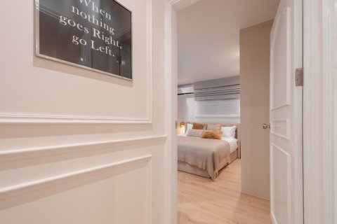 Condo in Yan Nawa, Bangkok, Thailand, 3 bedrooms  № 80324 - photo 16