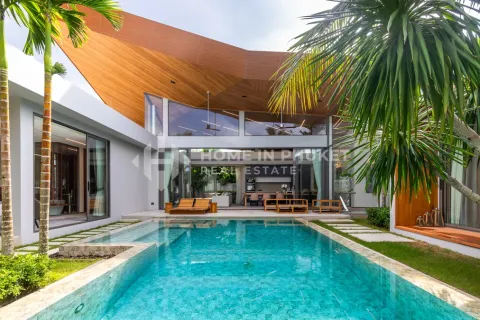 Casa de 3 dormitorios en Phuket, Tailandia № 132054