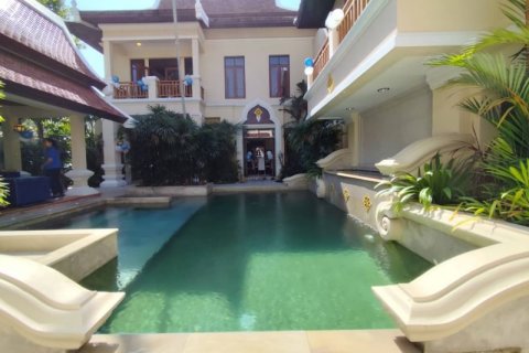 Casa de 3 dormitorios en Pattaya, Tailandia № 119074 - foto 3