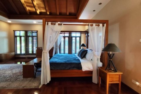 Casa de 3 dormitorios en Pattaya, Tailandia № 119074 - foto 12
