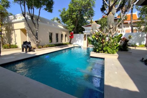 Casa de 2 dormitorios en Pattaya, Tailandia № 119073 - foto 4