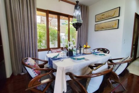 Casa de 3 dormitorios en Pattaya, Tailandia № 119072 - foto 6