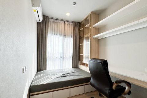 Condominio de 2 dormitorios en Suan Luang, Bangkok, Tailandia № 125828 - foto 4